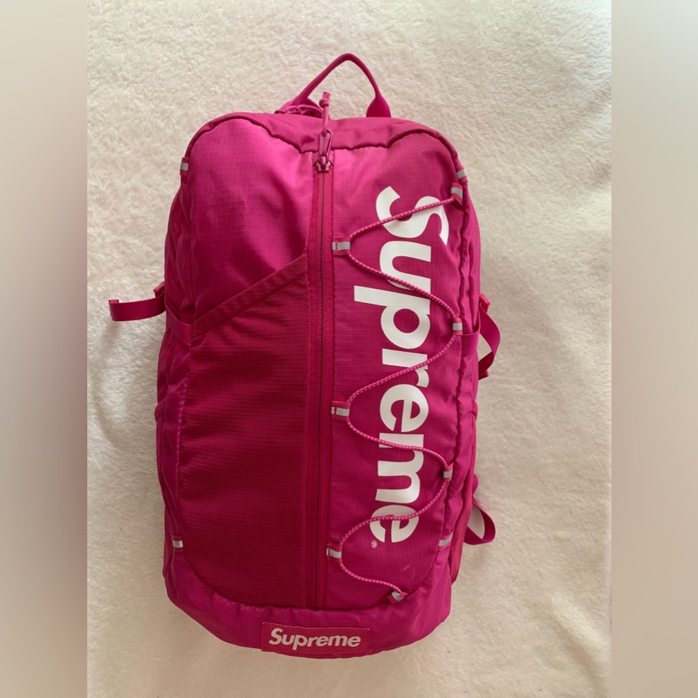 SUPREME SS17 BACKPACK MAGENTA
